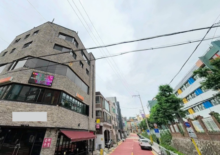 논현동 소로변 코너 5층 빌딩 134억...R-PRICE보다 18% 높은 호가