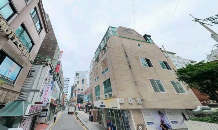 논현동 이면 5층 빌딩 119억...R-PRICE보다 46% 높은 호가