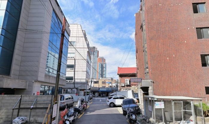 ‘힙당동’ 상권 확장 수혜... 서울 중구 신당동 대지 97.8평 빌딩 60억 원 매물 출현